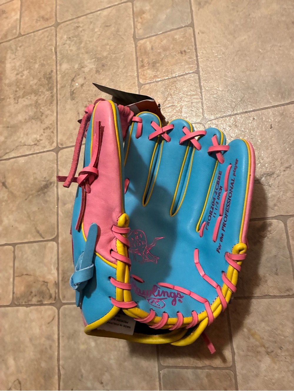 Rawlings Blue and Pink Heart of the Hide Baseball Glove - Spring 2026 - NEW 💫 - Picture 4 of 9